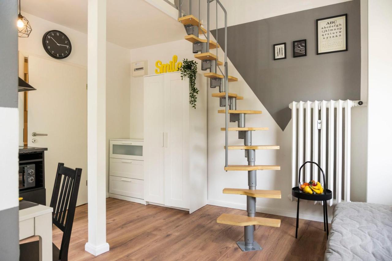 Homely Loft Style Apartment In Berlin Wilmersdorf Екстериор снимка